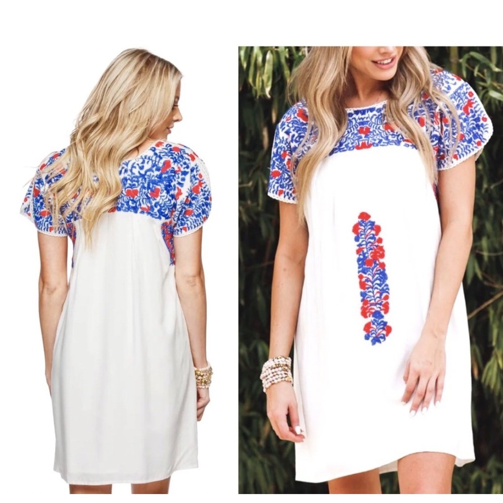 Buddy Love White Embroidered‎ Mini Dress Blue Red Floral Boho Womens M